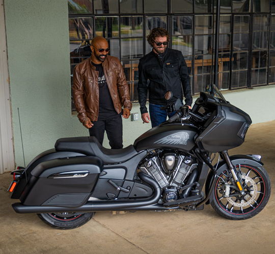 Devora las Curvas. Cualquiera de Ellas